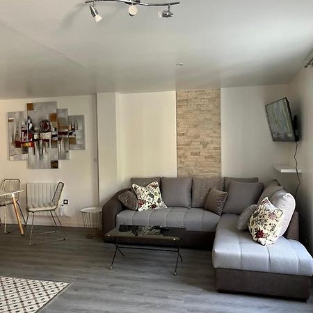 Superbe Appartement Au Bord Du Canal De St Quentin Saint-Quentin  Ngoại thất bức ảnh